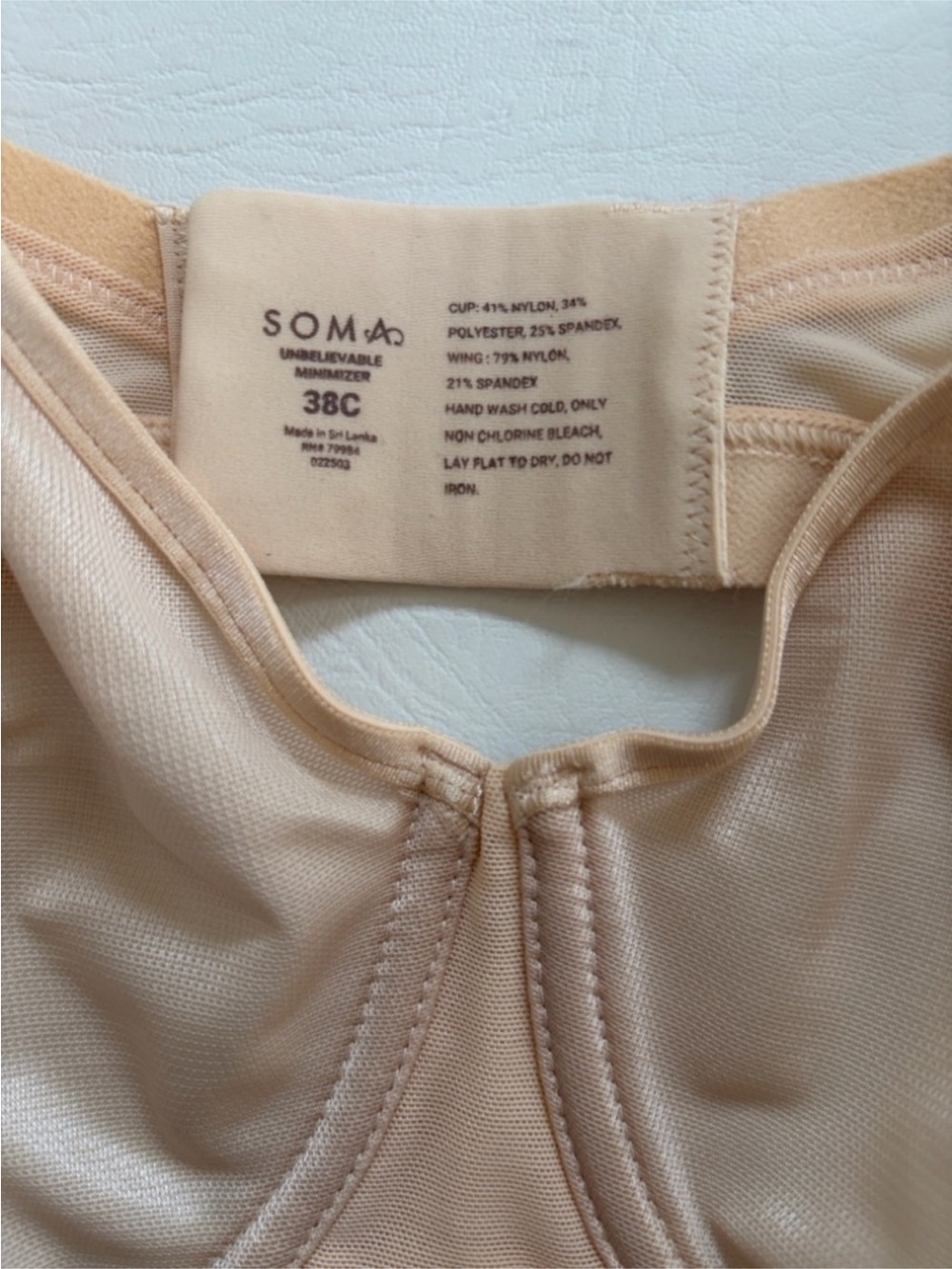 Soma Bra New with Tags Unbelievable Minimizer Bra in Pale Sand size 38C - Picture 6 of 9
